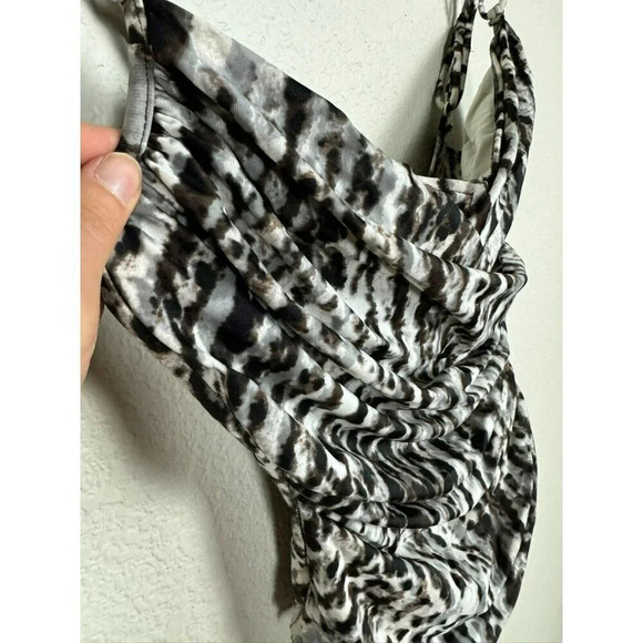 Magicsuit One Piece Swimsuit Size 12 Animal Print Abstract Colorful - Picture 4 of 11